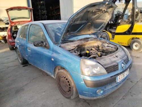RENAULT CLIO II FASE II (B/CB0) — vehículo donante para recambios 