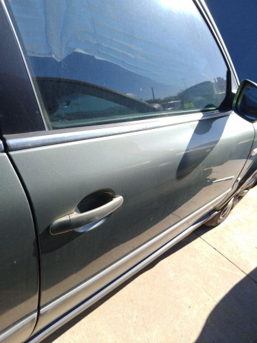 PUERTA DELANTERA DERECHA used