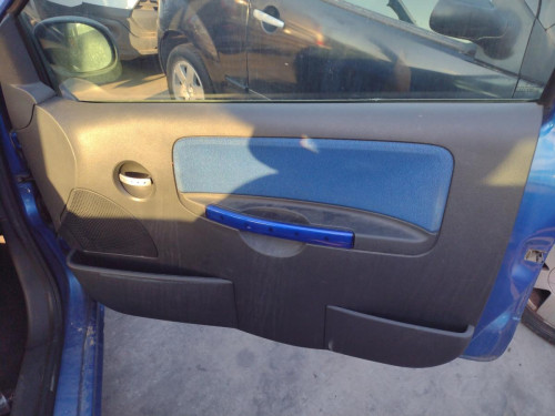  GUARNECIDO PUERTA DELANTERA DERECHA CITROEN C2 