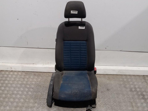  ASIENTO DELANTERO DERECHO 