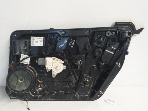  ELEVALUNAS DELANTERO DERECHO Mercedes-Benz CLASE GLA (BM 156) 