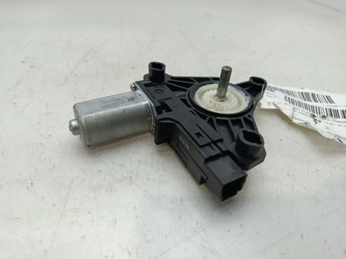 MOTOR ELEVALUNAS TRASERO DERECHO Volvo V40 