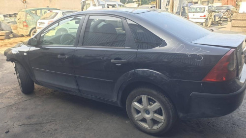  FORD FOCUS BERLINA (CAP) 