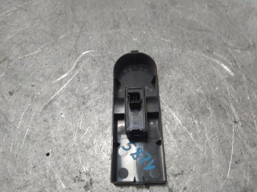  MANDO ELEVALUNAS DELANTERO DERECHO OPEL ZAFIRA B 
