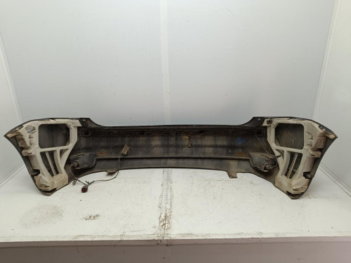 PARAGOLPES TRASERO Ford FOCUS BERLINA (CAP) 