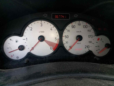 PEUGEOT 206