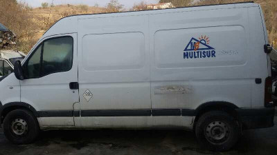 NISSAN INTERSTAR (X70)