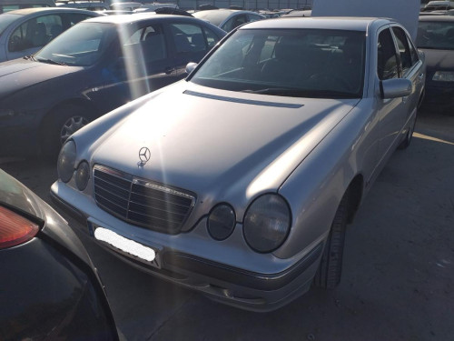  FARO IZQUIERDO MERCEDES-BENZ CLASE E (BM 210) BERLINA 