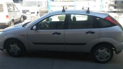 FORD FOCUS BERLINA (CAK)