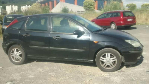  FORD FOCUS BERLINA (CAK) 