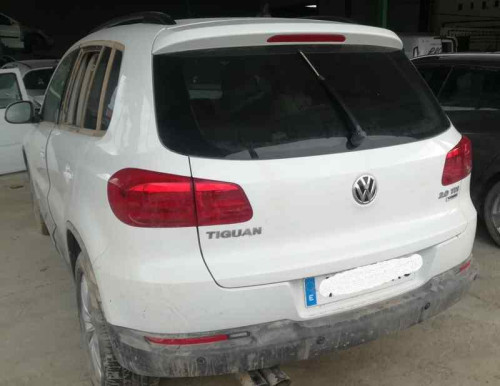  VOLKSWAGEN TIGUAN (5N2) 
