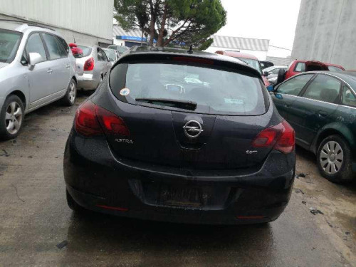 OPEL ASTRA J BERLINA 5P — Donor Vehicle for Used Parts 