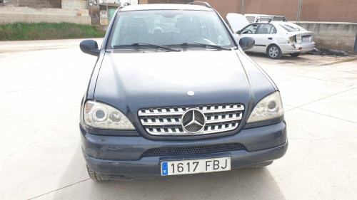  MERCEDES-BENZ CLASE ML (BM 163) 