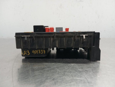 CAJA RELES / FUSIBLES, AUDI, A3 (8P1)