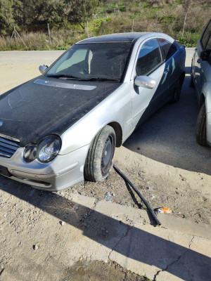 MERCEDES-BENZ CLASE C (BM 203) SPORTCOUPE