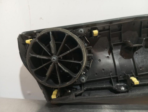  MOLDURA, TOYOTA, AURIS (E18) 