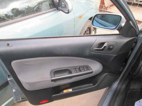  SKODA OCTAVIA BERLINA (1U2) 