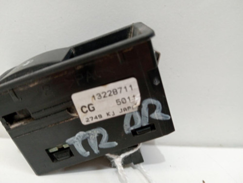  MANDO ELEVALUNAS TRASERO DERECHO OPEL ASTRA H BERLINA 