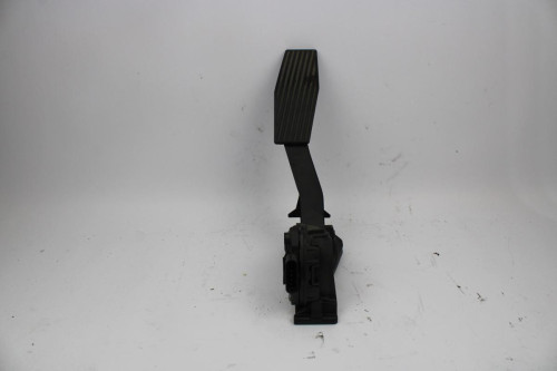 PEDAL ACELERADOR 