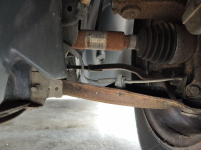 BRAZO SUSPENSION DELANTERO IZQUIERDO