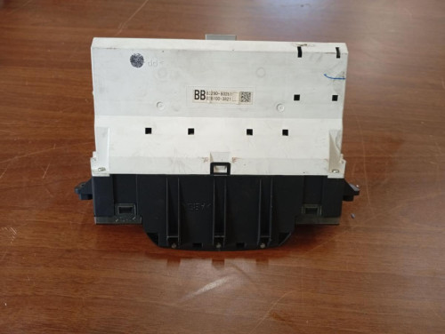 PANTALLA MULTIFUNCION Toyota LAND CRUISER (J12) 