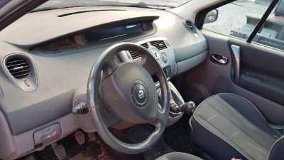 RENAULT SCENIC II (JM)