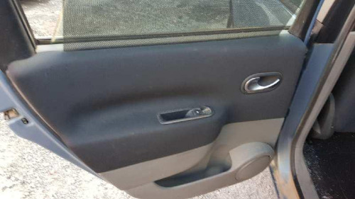 RENAULT SCENIC II (JM) — vehículo donante para recambios 