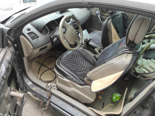 RENAULT MEGANE II COUPE/CABRIO — Donor Vehicle for Used Parts 