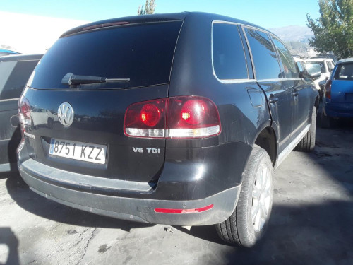  VOLKSWAGEN TOUAREG (7LA) 