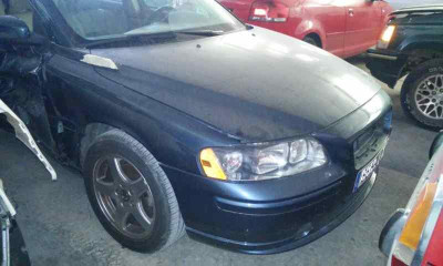 VOLVO S60 BERLINA