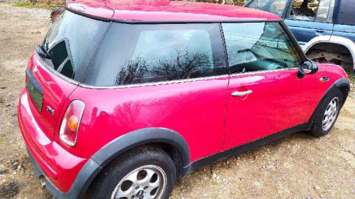 MINI MINI (R50,R53) — автомобиль-донор на запчасти 