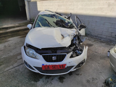 SEAT IBIZA BERLINA (6J5)