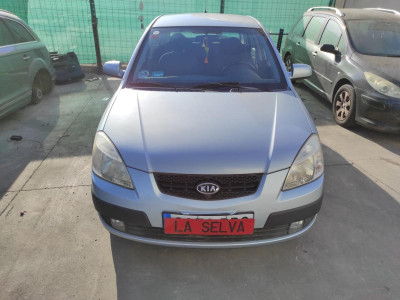 KIA RIO (JB)