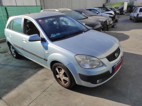 KIA RIO (JB) — vehículo donante para recambios 