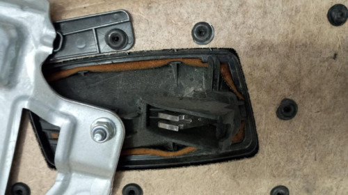 MANETA INTERIOR DELANTERA IZQUIERDA BMW SERIE 5 BERLINA (E60) 