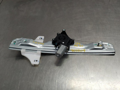 ELEVALUNAS TRASERO DERECHO, MG, ZS