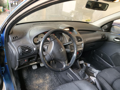 PEUGEOT 206 — автомобиль-донор на запчасти 