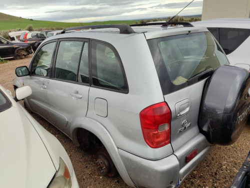 TOYOTA RAV4 (A2) — автомобиль-донор на запчасти 