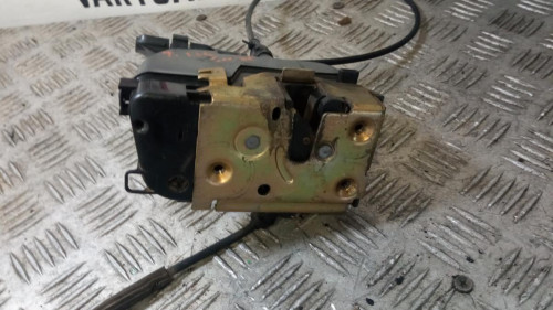 CERRADURA PUERTA TRASERA IZQUIERDA 