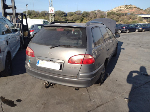  TOYOTA AVENSIS VERSO (M20) 
