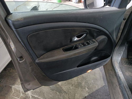 RENAULT MEGANE III SPORT TOURER — автомобиль-донор на запчасти 