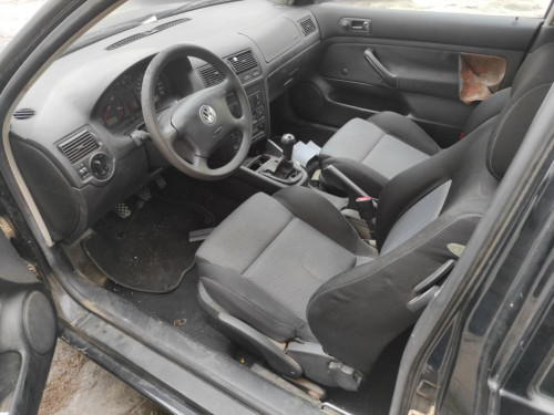 VOLKSWAGEN GOLF IV BERLINA (1J1)(10.1997) — автомобиль-донор на запчасти 