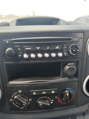 SISTEMA AUDIO / RADIO CD Citroen BERLINGO FURGÓN 