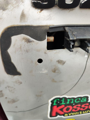 CERRADURA MALETERO / PORTON