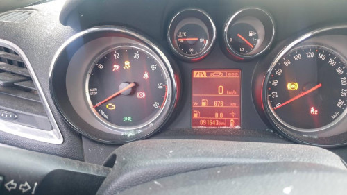  OPEL MOKKA 