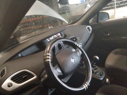 RENAULT SCENIC III (JZ) — автомобиль-донор на запчасти 