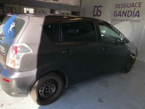  TOYOTA COROLLA VERSO (R1) 