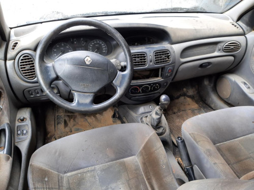 RENAULT MEGANE I FASE 2 BERLINA (BA0) — автомобиль-донор на запчасти 