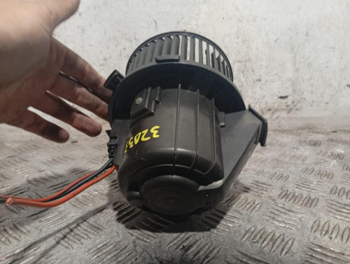 MOTOR CALEFACCION 