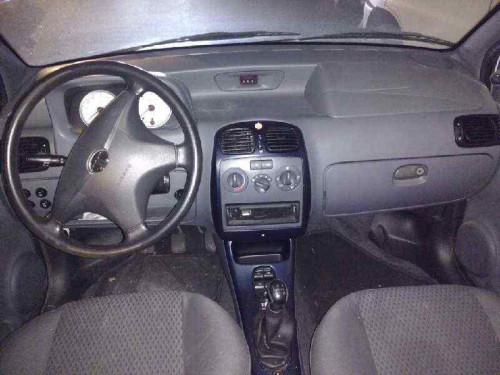  TATA INDICA (1998) 